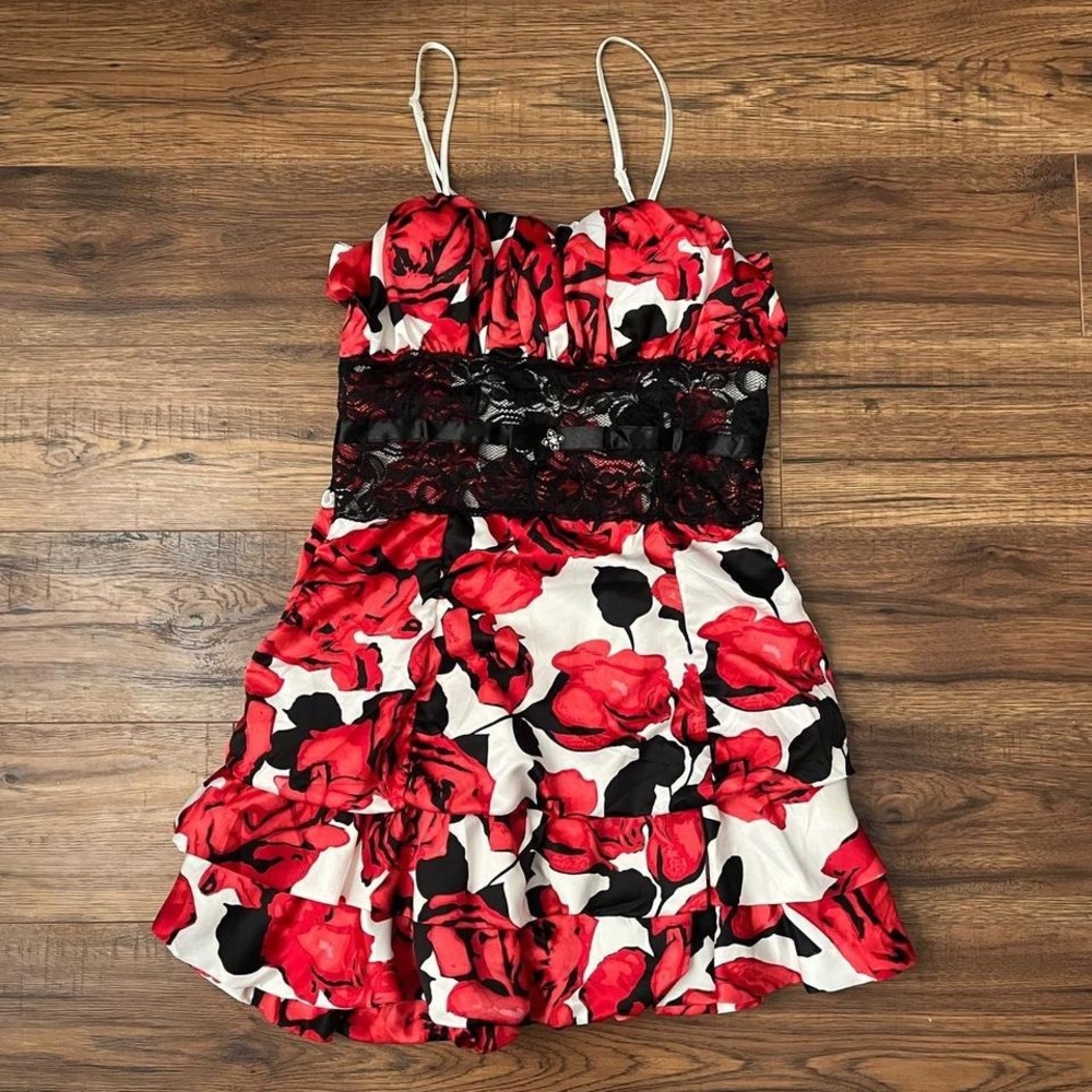 Majora‎ Red Floral Corset Lace Rhinestone Ribbon Bubble Hem Women Small Y2K Goth